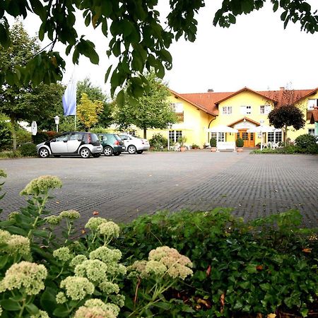 Hotel Company Cölbe Exterior foto